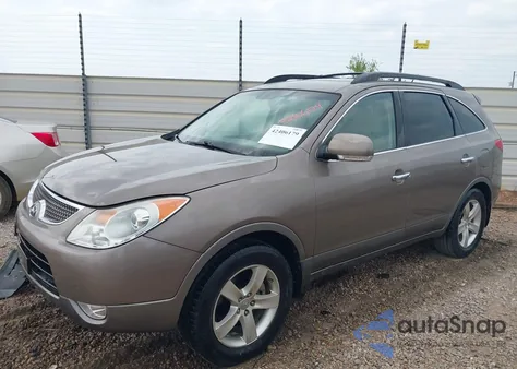 2010 Hyundai Veracruz Limited z USA, uszkodzony, nr VIN KM8NU4CC7AU132444